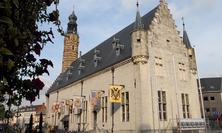 LandVac titanium vacuum glazing Window Restoration for project in Belgium